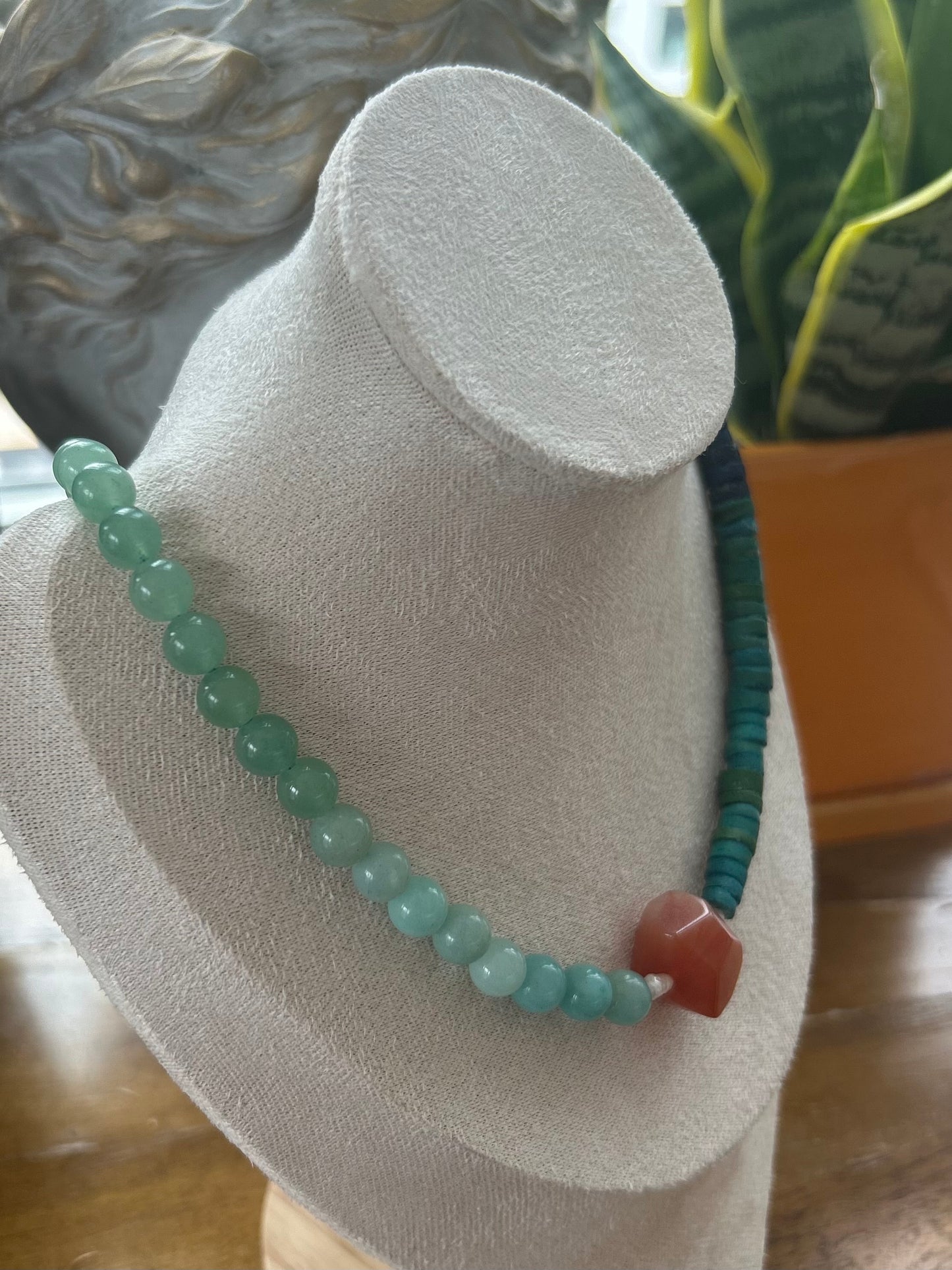 Ombré agate stone necklace