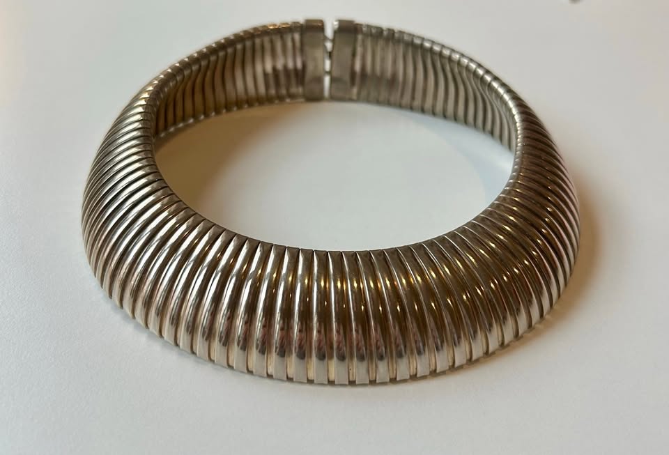 Vintage | 1980s Wide Silver Plated Omega Style Choker Necklace