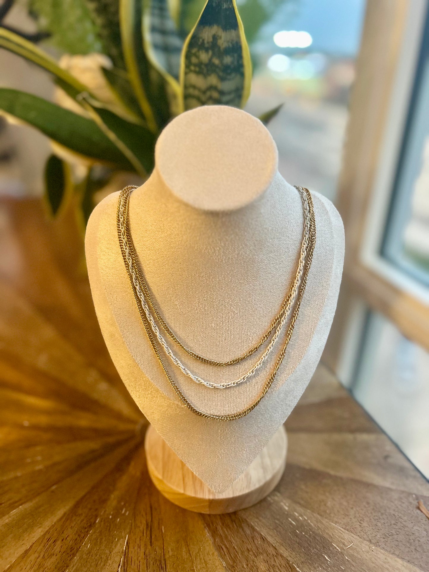 Vintage White And Gold Tone Metal Necklace For Layering