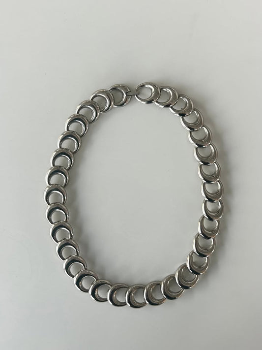 Silver Plated Graduated Circle Chain Link Necklace