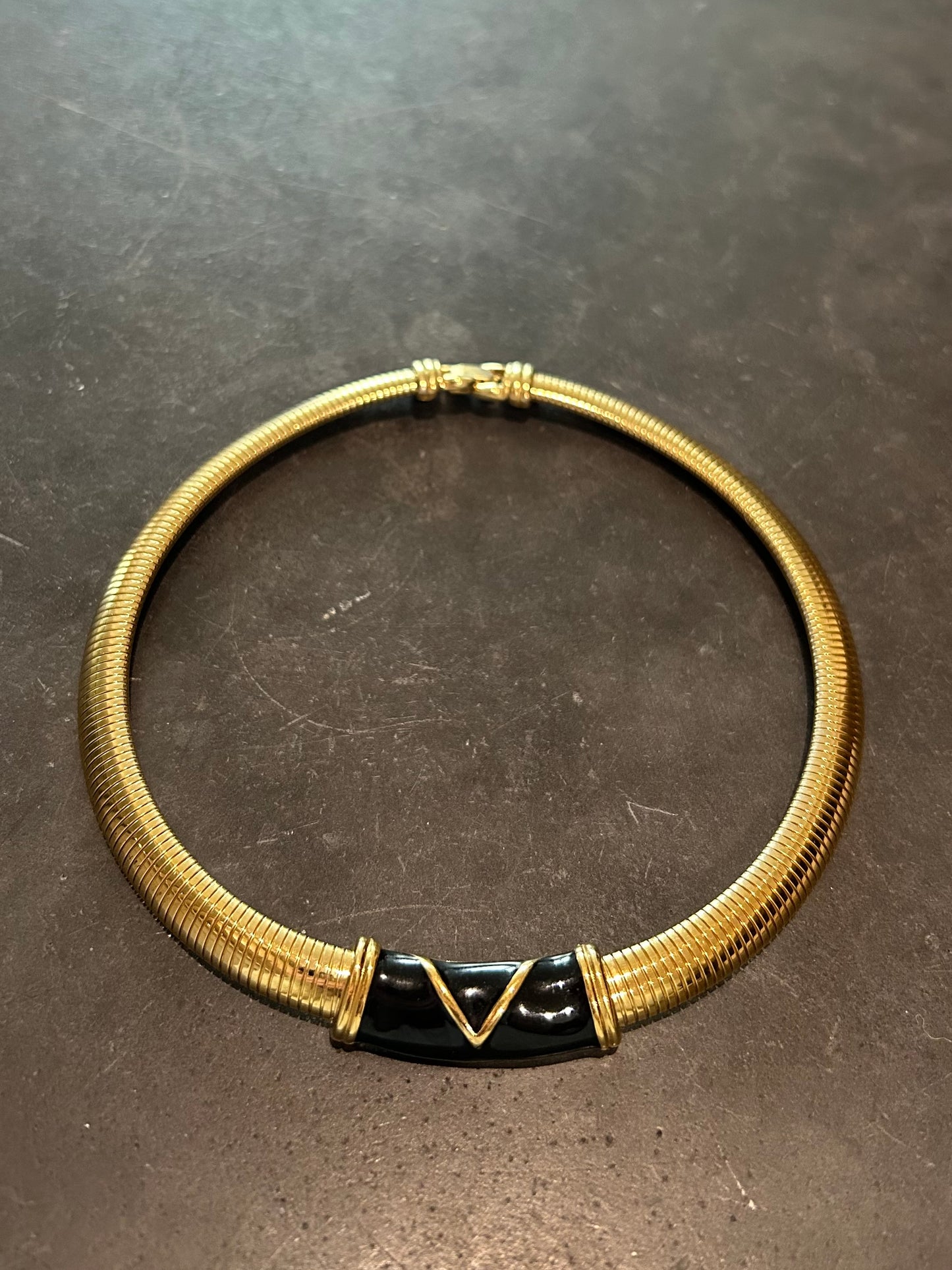 MONET | Thick Omega Black Choker