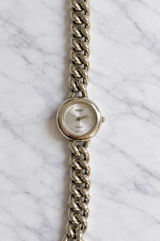 Vintage | Gruen Silver Tone Women's Quartz Watch