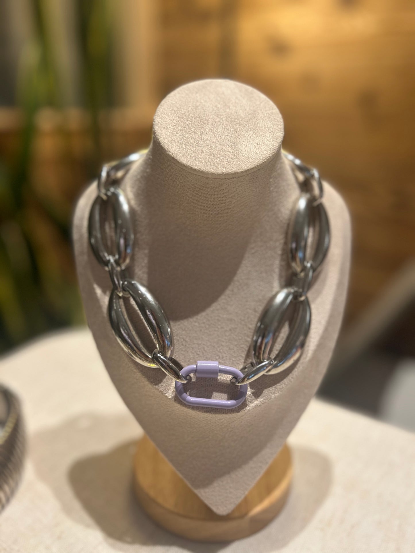 Purple Carabiner with Vintage 1970s Style Large Silver Oval Chain Necklace