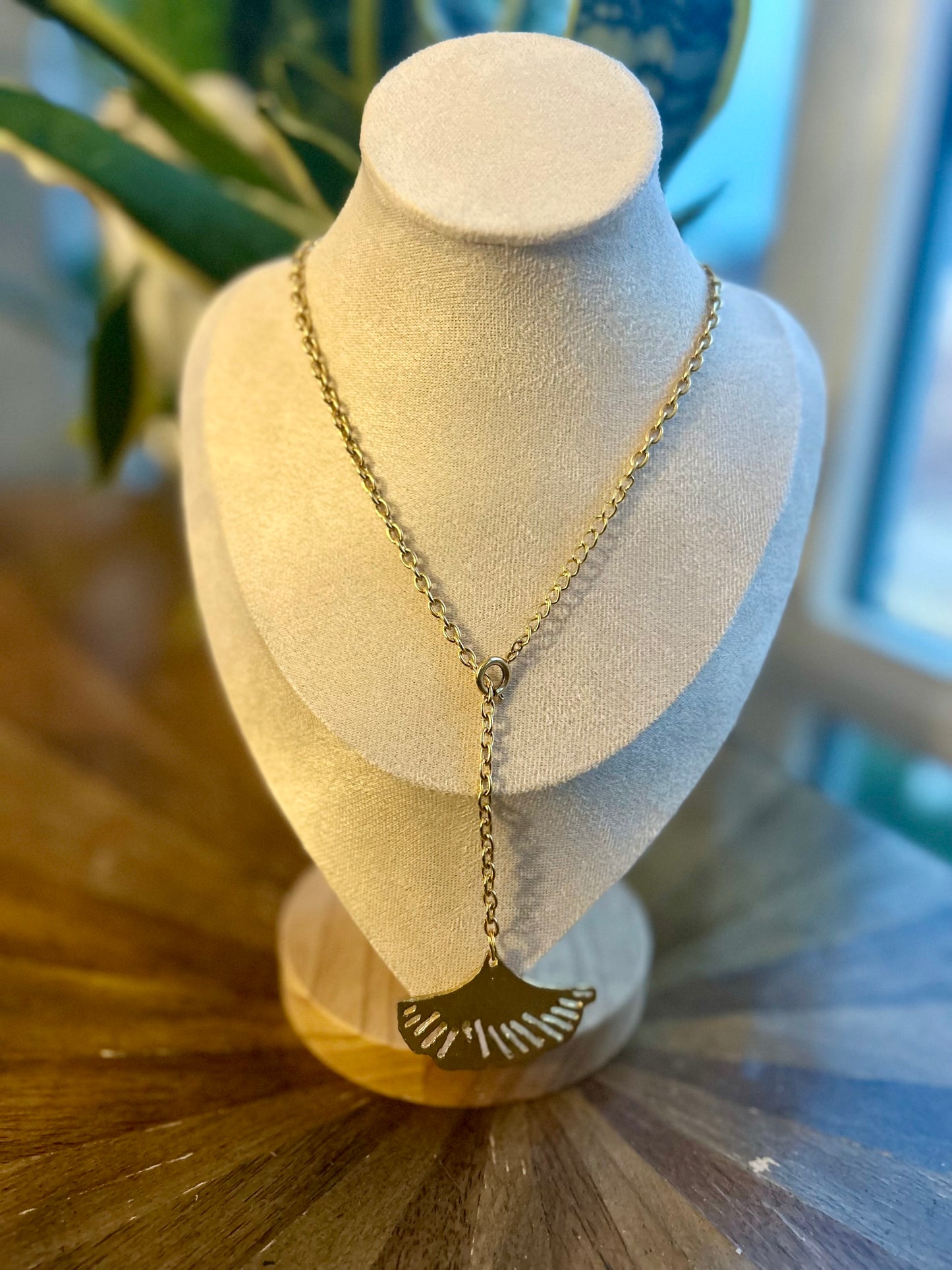 Gold Plated Long Adjustable Chain Leaf Pendant